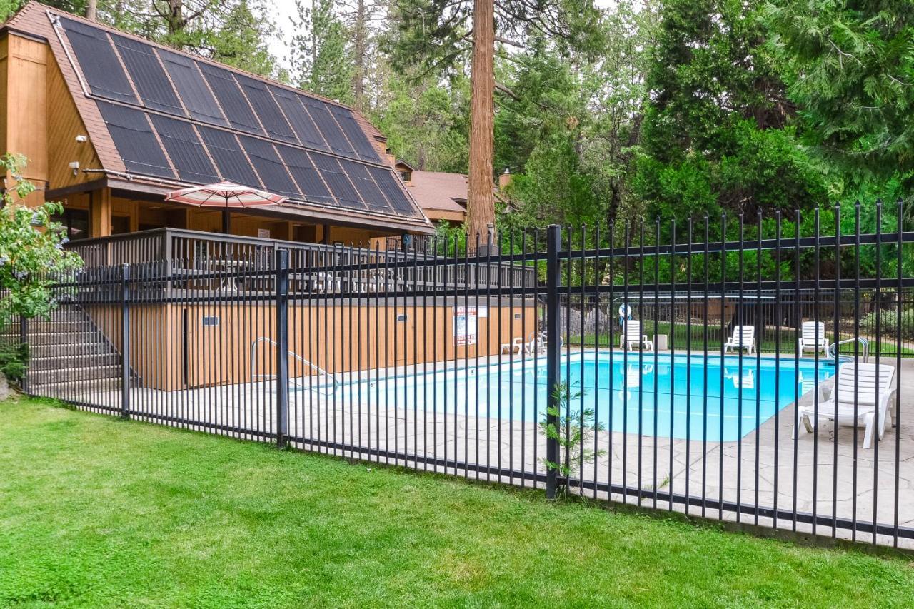 The Sleepy Hollow Shaver Lake Exterior photo
